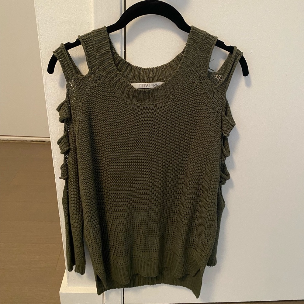 Pippa Lynn Hunter Green Sweater